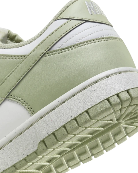Кроссовки женские Nike DUNK LOW NEXT NATURE оливково-белые HF5384-300