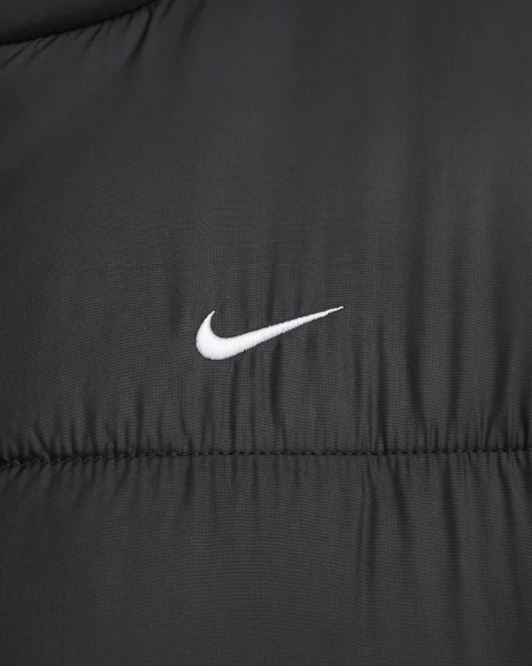 Жилетка жіноча Nike W NSW TF SYNFL NK CLSC VEST чорна FZ5922-010
