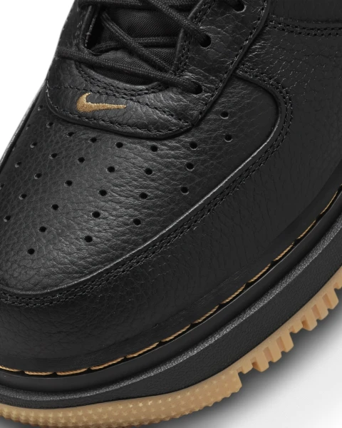 Кроссовки Nike AIR FORCE 1 LUXE черные DB4109-001