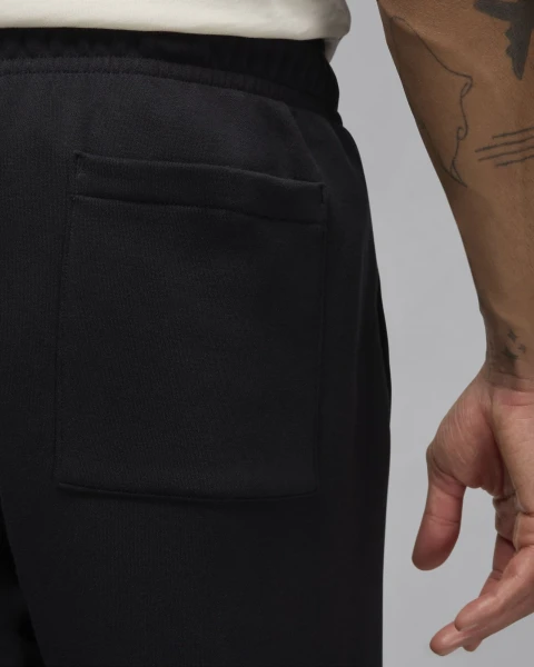 Спортивні штани Nike MJ ESS FLC BASELINE PANT чорно-червоні FD7345-013