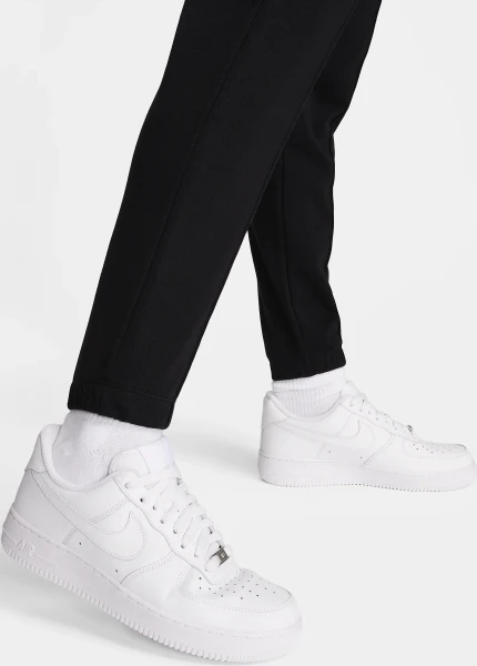 Спортивные штаны женские Nike W NSW NK CHLL FT HR SWTPNT черные FN2434-010