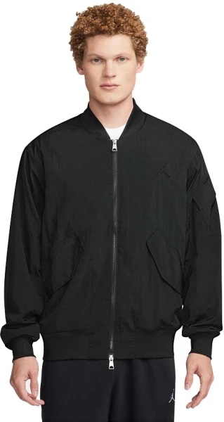 Куртка Nike JORDAN ESSENTIALS STATEMENT LIGHTWEIGHT RENEGADE JACKET чорна FN4623-010