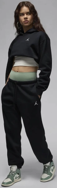 Спортивные штаны женские Nike JORDAN BROOKLYN FLEECE PANTS 24 черные FV7077-010