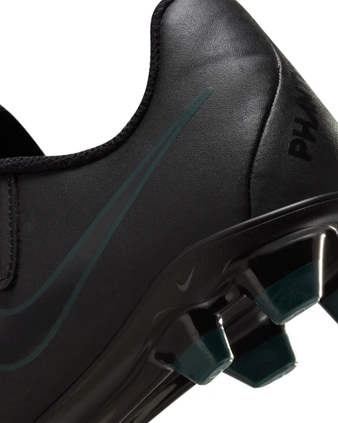 Бутси дитячі Nike JR PHANTOM GX II CLUB FG/MG чорні FJ2600-002