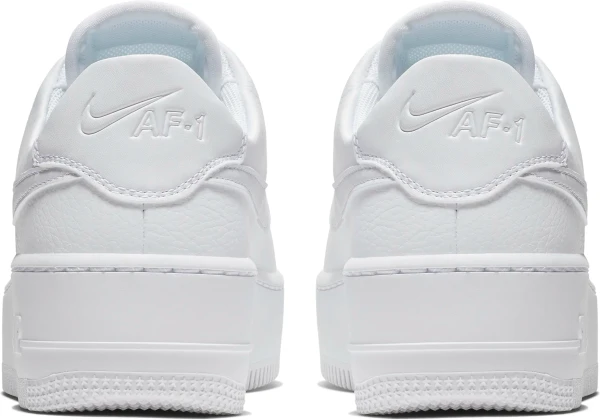 Кроссовки женские Nike AIR FORCE 1 SAGE LOW белые AR5339-100