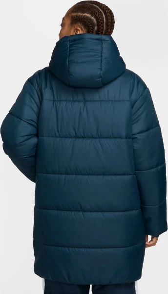 Куртка женская Nike W NSW TF SNFL NK CLSC PRKA темно-синяя FZ5903-478