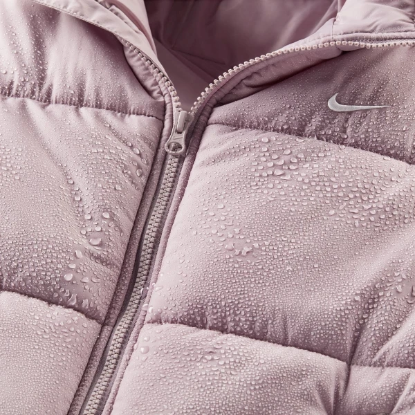 Куртка жіноча Nike W NSW TF SYNFL NK CLSC PFR бузкова FZ5899-226