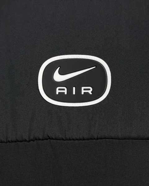 Куртка Nike M NSW SW AIR SYN FILL JKT черная HM0198-011