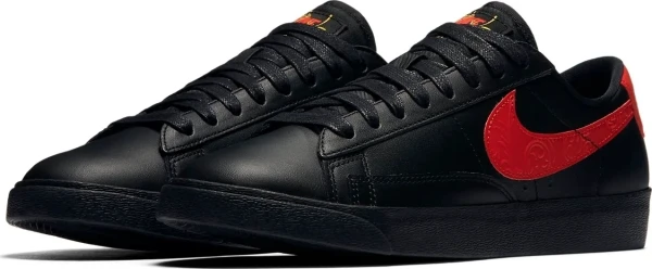 Кеды женские Nike BLAZER LOW FLORAL черно-красные AJ1689-001