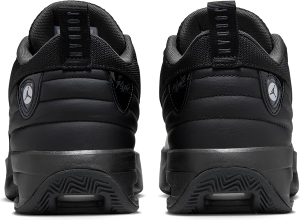 Кроссовки Nike JORDAN MAX AURA 6 черные FQ8298-001