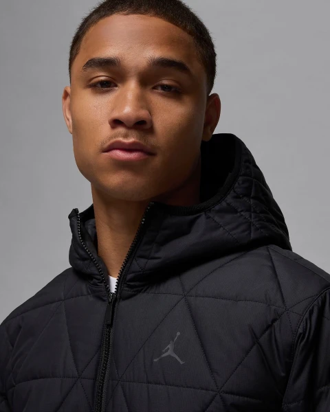 Куртка Nike JORDAN SPORT MEN'S THERMA-FIT JACKET черная FZ3162-010