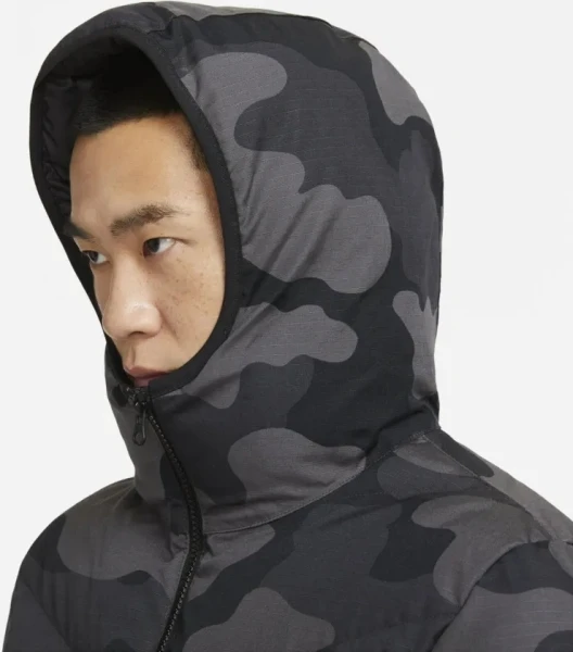 Куртка Nike SPORTSWEAR THERMAL HOODED WINDRUNNER серый камуфляж DQ4935-254
