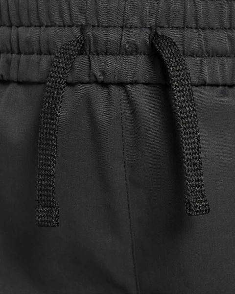 Спортивные штаны подростковые Nike G NSW CARGO PANT STY STAR черные FZ5554-010