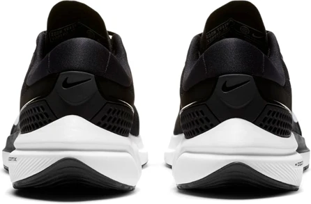 Кросівки бігові Nike AIR ZOOM VOMERO 15 чорні CU1855-001