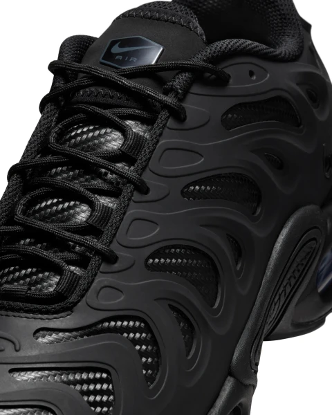 Кросівки Nike AIR MAX PLUS DRIFT чорні HF0785-001