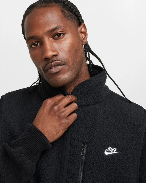 Жилетка Nike SPORTSWEAR CLUB WINTERIZED VEST чорна FZ0894-010