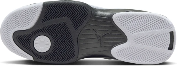 Кроссовки Nike JORDAN MAX AURA 6 бело-серо-черные FQ8298-101
