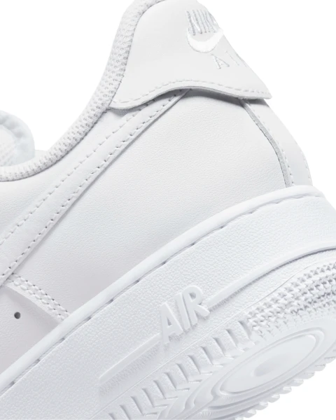 Кросівки жіночі Nike AIR FORCE 1 '07 EASYON білі DX5883-100