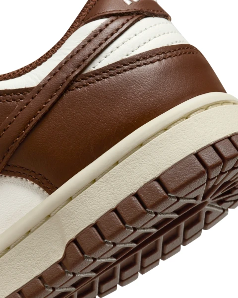 Кроссовки женские Nike DUNK LOW бело-коричневые DD1503-124