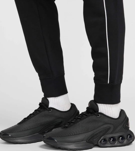 Спортивные штаны Nike AIR FLEECE CARGO TROUSERS черно-бело-золотые HM0180-010