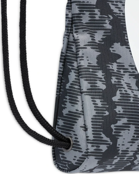 Сумка-мішок підліткова Nike DRAWSTRING - CAT AOP FA24 сіро-чорна FZ2544-060