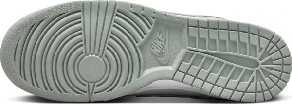 Кроссовки Nike DUNK LOW RETRO SE бело-серые FQ8249-101