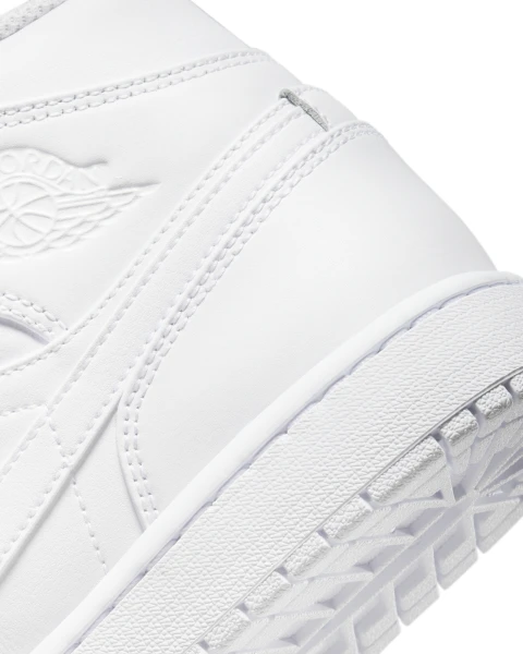 Кросівки Nike AIR JORDAN 1 MID білі 554724-136