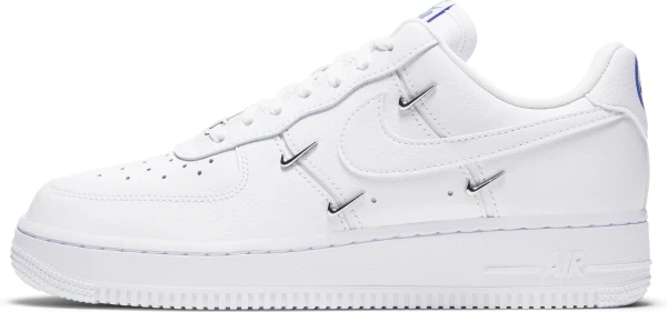 Кроссовки женские Nike AIR FORCE 1 07 LX белые CT1990-100