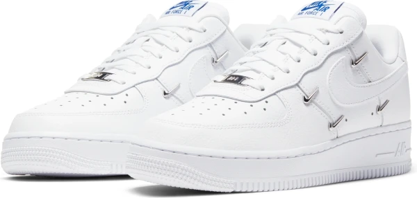 Кроссовки женские Nike AIR FORCE 1 07 LX белые CT1990-100