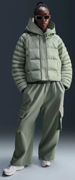 Куртка жіноча Nike SWOOSH PUFFER PRIMALOFT світло-зелена FB8729-370