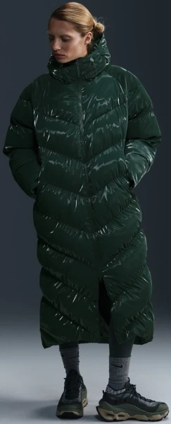Куртка жіноча Nike WINDPUFFER THERMA-FIT LOOSE HOODED SHINE PARKA темно-зелена FV7827-338