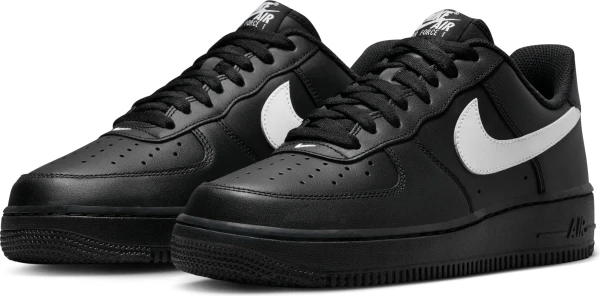 Кросівки Nike AIR FORCE 1'07 чорно-білі FZ0627-010