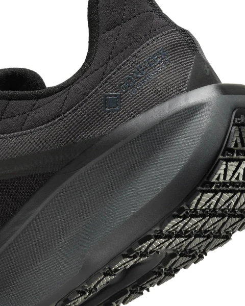 Кроссовки беговые Nike AIR WINFLO 11 GORE-TEX черные FQ1358-001