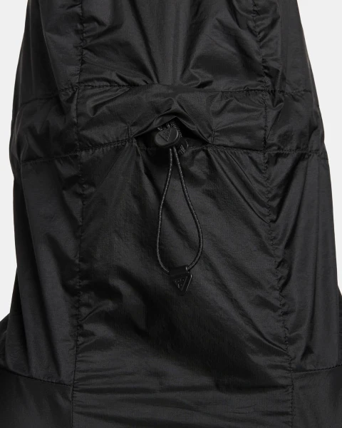 Вітровка Nike ACG CINDER CONE чорна DB0978-015