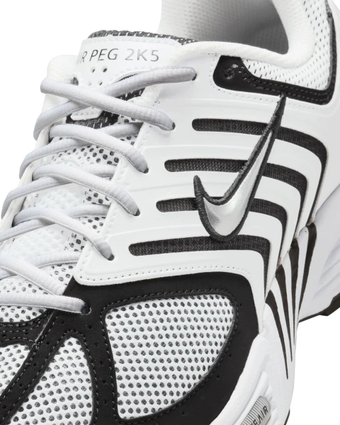 Кроссовки Nike AIR PEGASUS 2005 бело-черные FJ1909-100