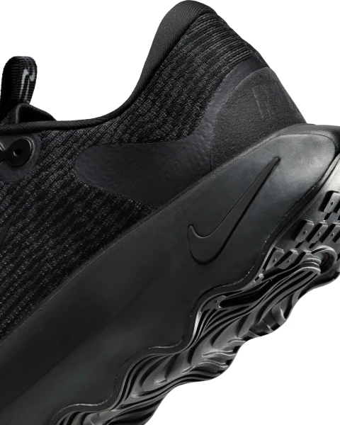 Кроссовки Nike MOTIVA черные DV1237-003