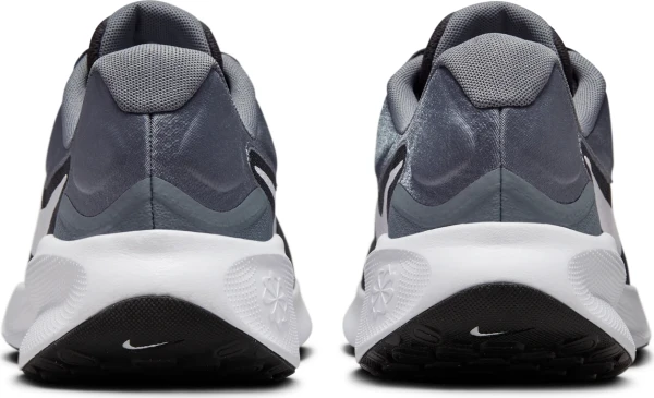 Кросівки бігові Nike REVOLUTION 7 антрацитово-сірі FB2207-007