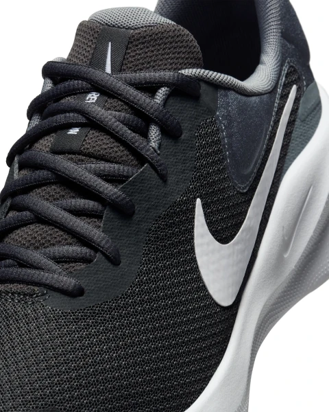 Кросівки бігові Nike REVOLUTION 7 антрацитово-сірі FB2207-007