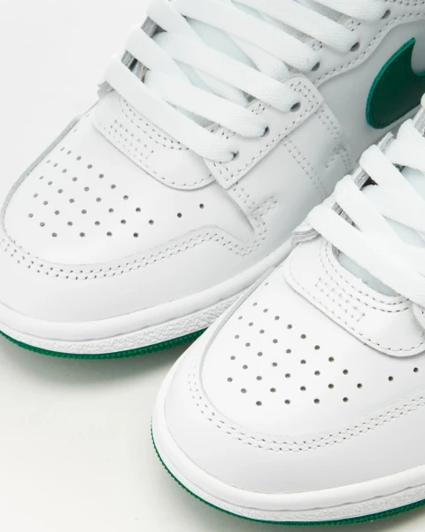 Кроссовки Nike AIR JORDAN SHIP SP бело-зеленые DX4976-103