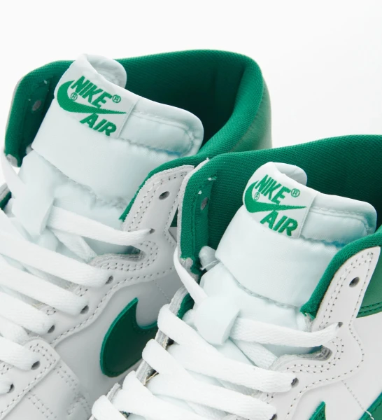 Кроссовки Nike AIR JORDAN SHIP SP бело-зеленые DX4976-103