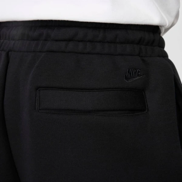 Спортивні штани Nike TECH FLEECE PANTS чорні FZ7593-010 спортивні штани Nike TECH FLEECE PANTS чорні FZ7593-010