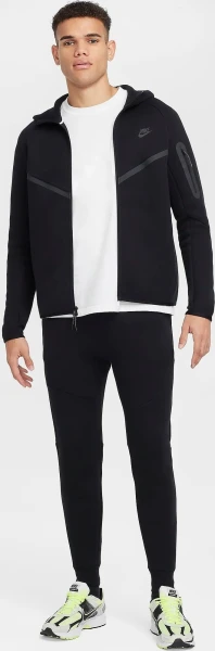 Толстовка Nike TECH FULL-ZIP WINDRUNNER HOODIE чорна HV0949-010