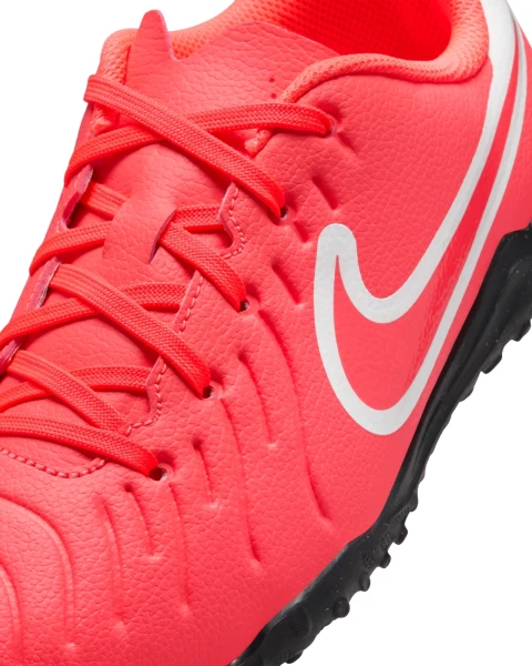 Сороконожки (шиповки) детские Nike JR TIEMPO LEGEND 10 CLUB TF коралловые DV4355-800
