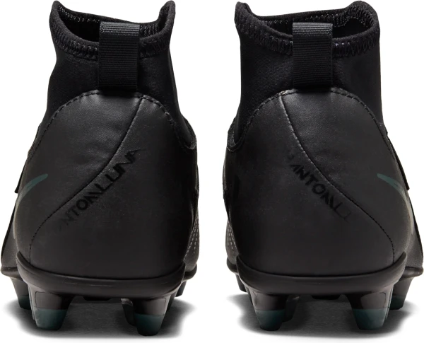 Бутсы детские Nike JR PHANTOM LUNA II CLUB FG/MG черные FJ2601-002