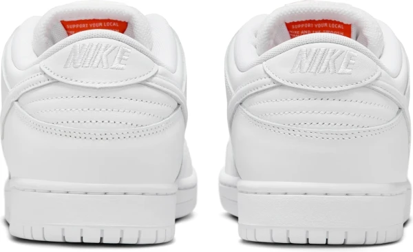 Кросівки Nike SB DUNK LOW PRO білі FJ1674-100