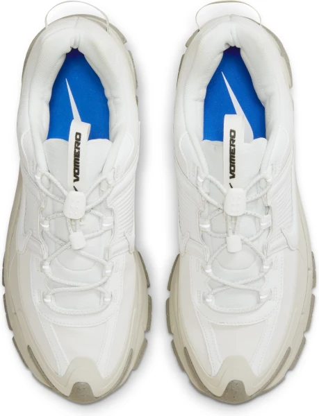 Кроссовки Nike ZOOM VOMERO ROAM WINTERIZED бежево-белые HV5951-100