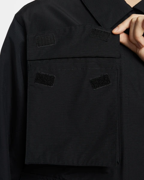Куртка женская Nike SPORTSWEAR ESSENTIALS WOVEN CARGO JACKET черная HJ1007-010