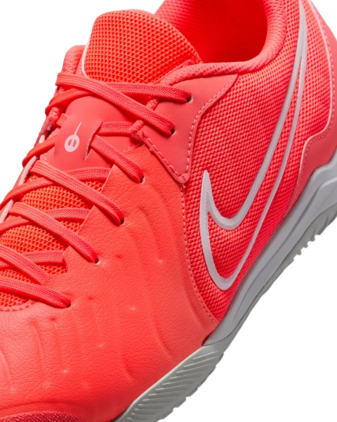 Футзалки (бампи) Nike TIEMPO LEGEND 10 ACADEMY IC коралові DV4341-800