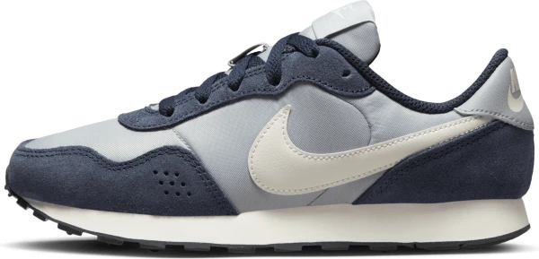 Кросівки підліткові Nike MD VALIANT (GS) темно-синьо-димчасто-блакитні CN8558-408