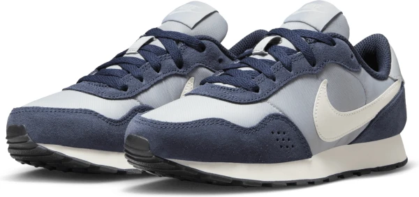 Кросівки підліткові Nike MD VALIANT (GS) темно-синьо-димчасто-блакитні CN8558-408